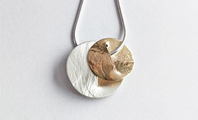 Kari Woo contemporary art jewellery
